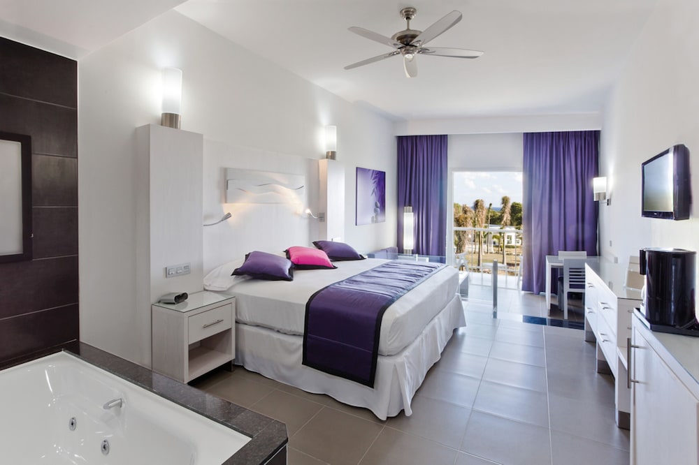Junior Suite SJSB، Hotel RIU Palace Mexico All Inclusive 3/3