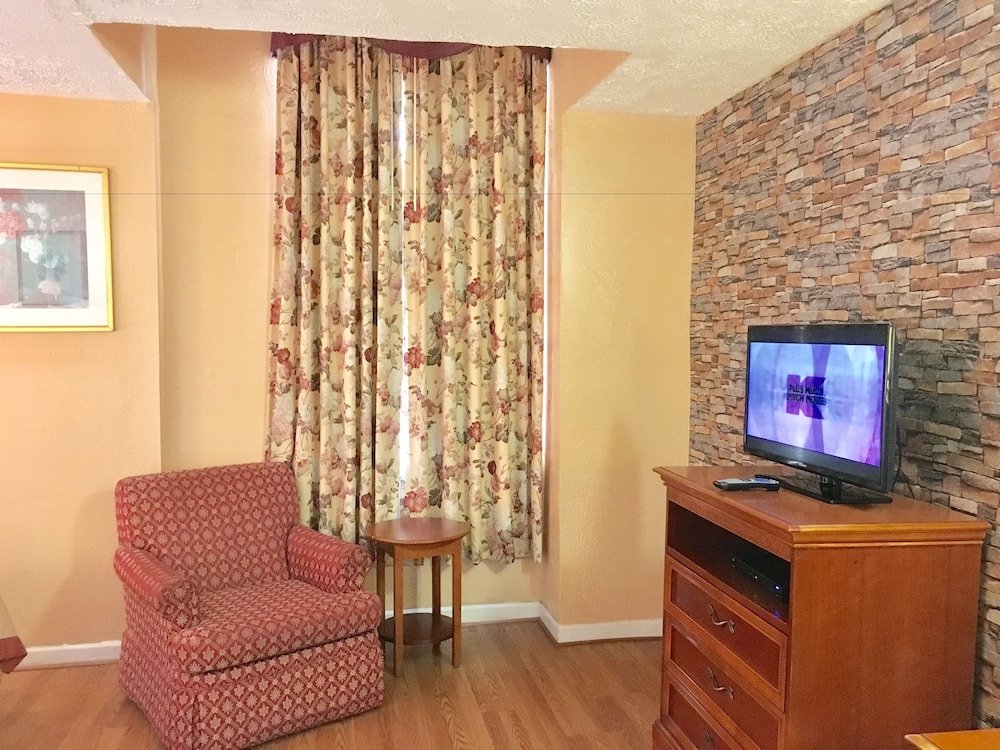 Midtown Inn 37/54