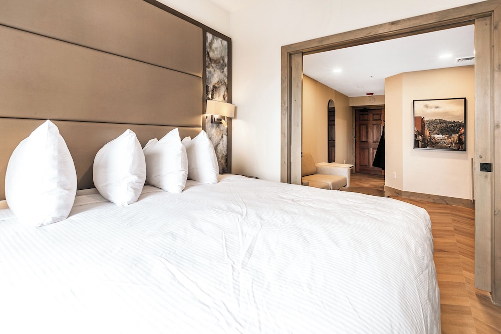 Canyons Village Condos By All Seasons Resort Lodging 25/66