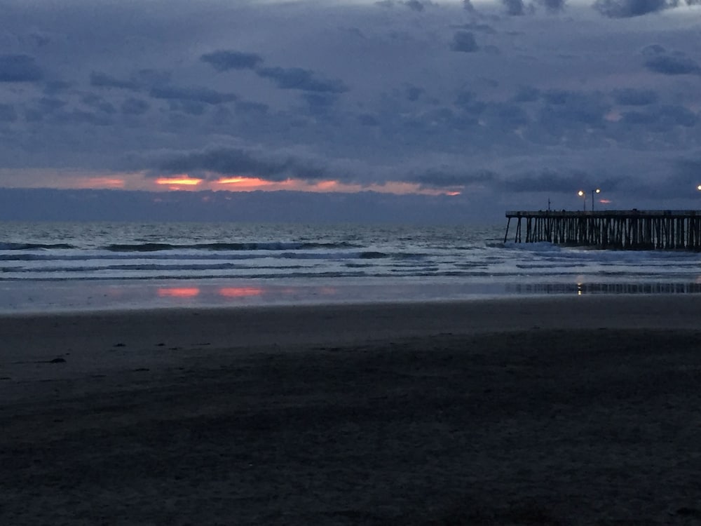 Motel6 Pismo Beach, CA - Pacific Ocean 37/52