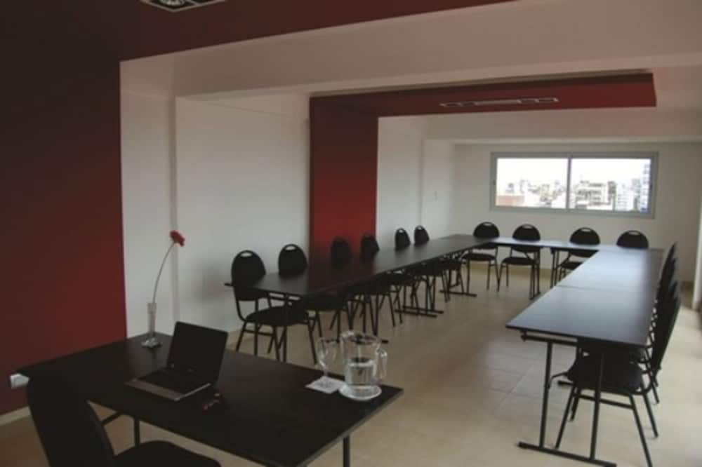 De La Cite Hotel 17/21