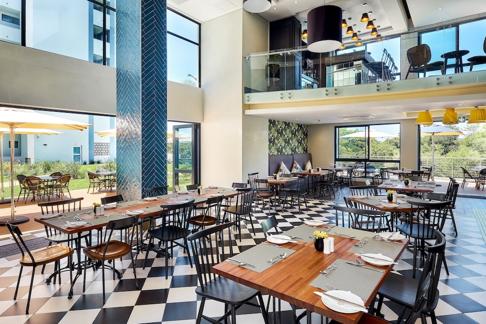 The Regency Apartment Hotel Menlyn 36/40
