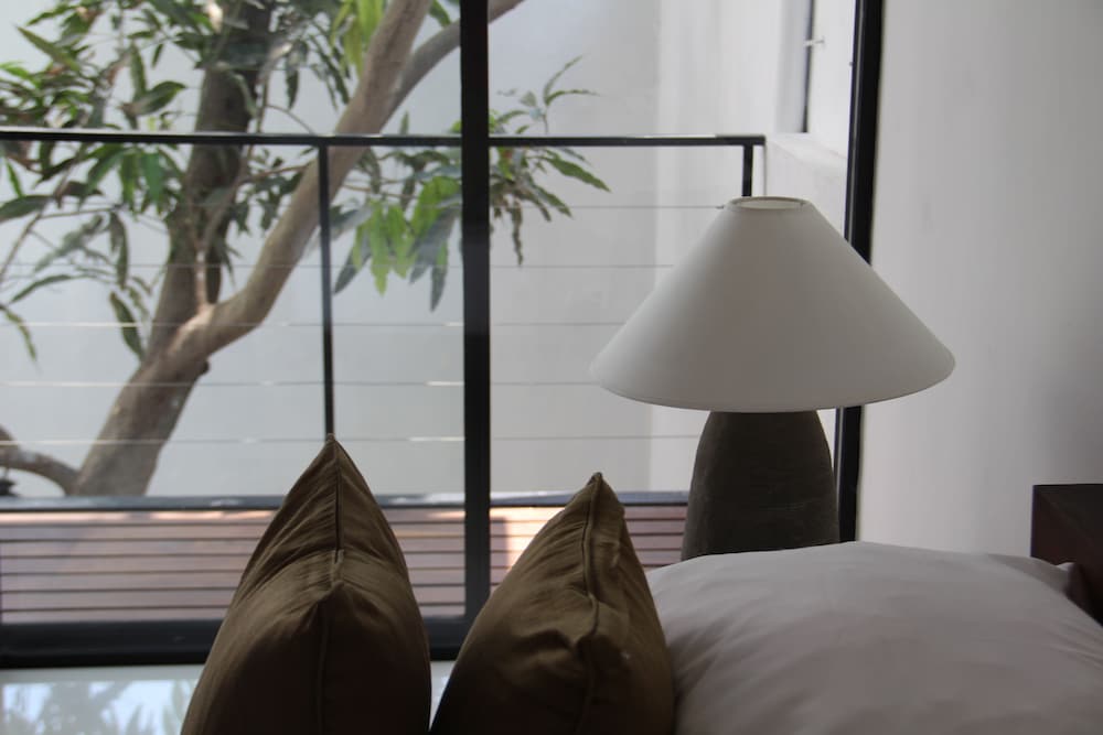 Rockwell Colombo 24/44