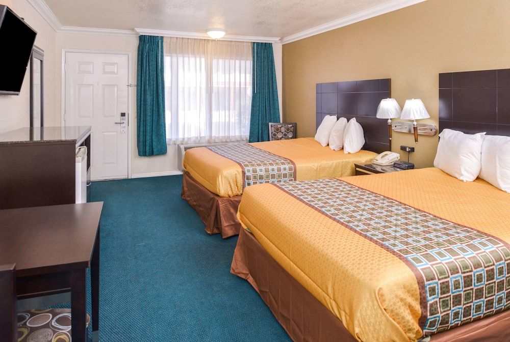 Americas Best Value Inn Atascadero Paso Roble 37/66
