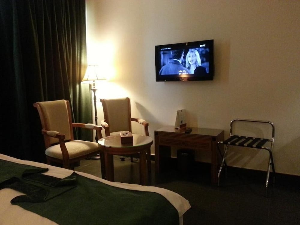 La Rosa Hotel Ex Rotana Hotel Muscat 24/32