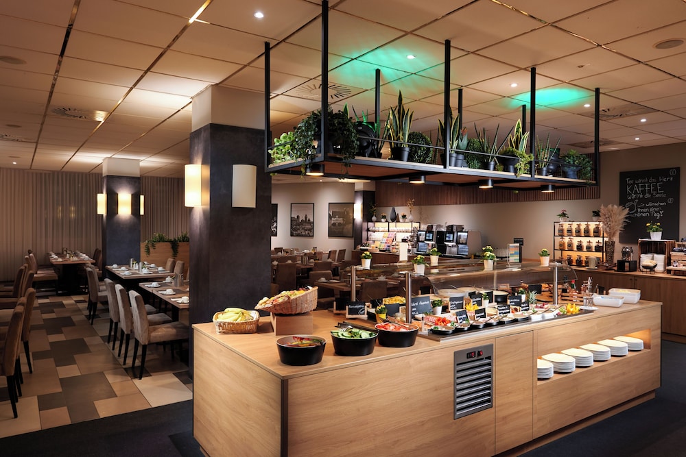 Novina Hotel Sudwestpark Nurnberg 61/68
