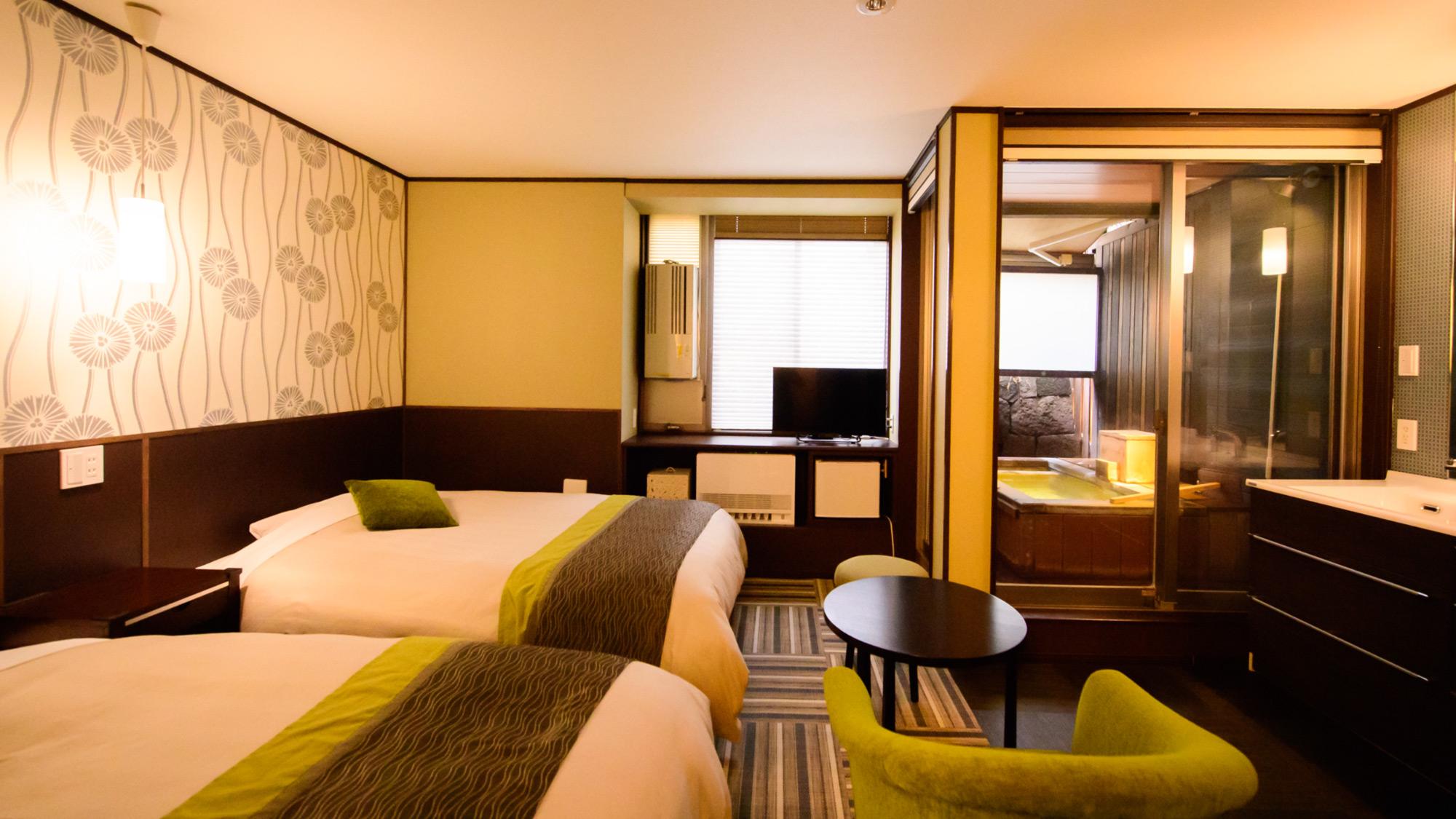 Japanese, Modern, Twin Beds, Outdoor Bath