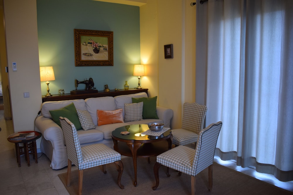 Garitsa bay Apartment 26/50