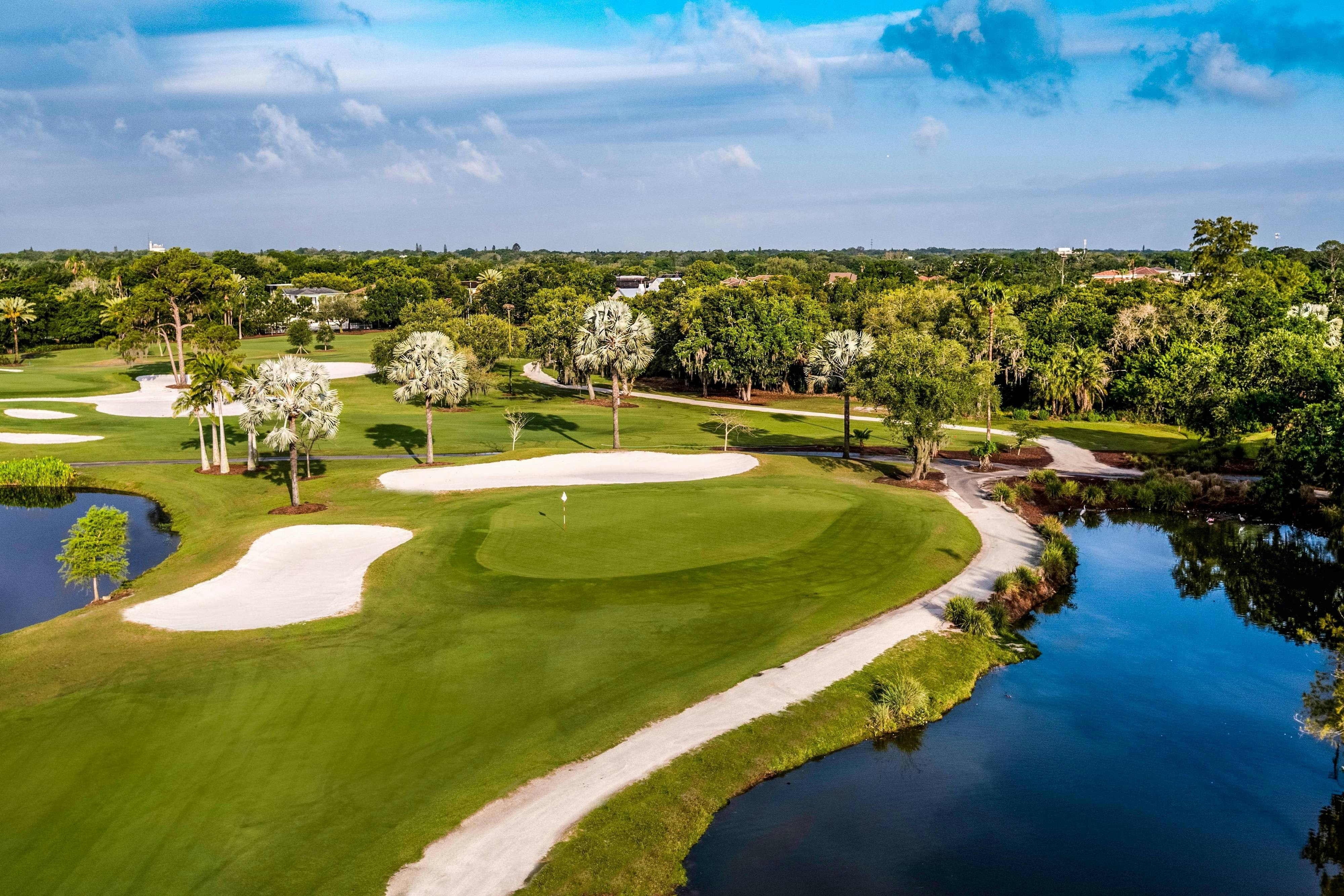 The Vinoy Resort & Golf Club Autograph Collection 29/31