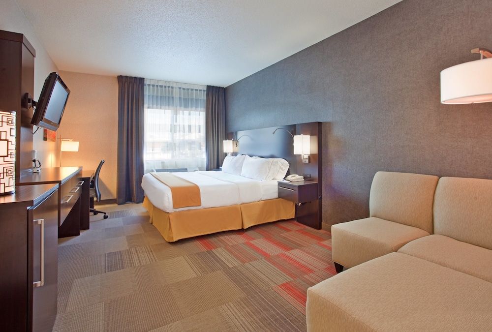 Holiday Inn Express Hotel Suites Beatrice 16/76