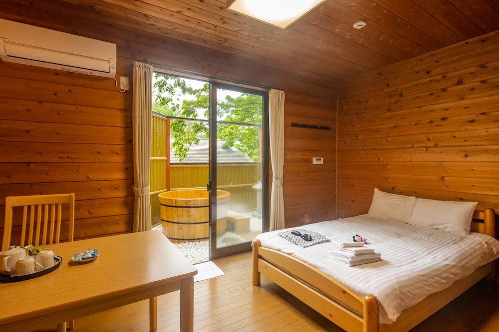 Fujiyama Inn Conifer 13/50