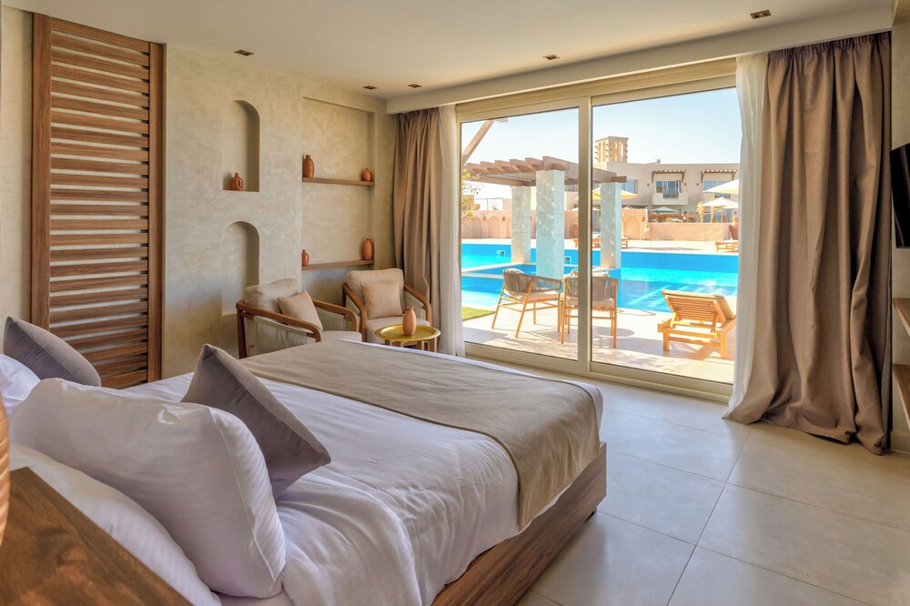 True Beach Resort 10/58
