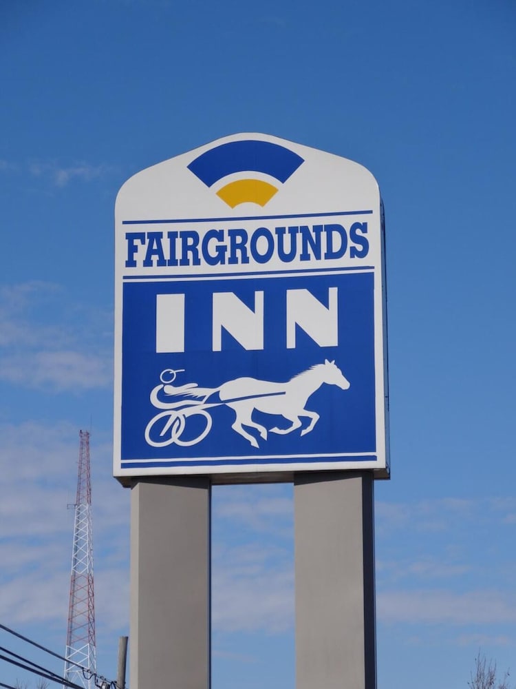 Fairgrounds Inn 10/42