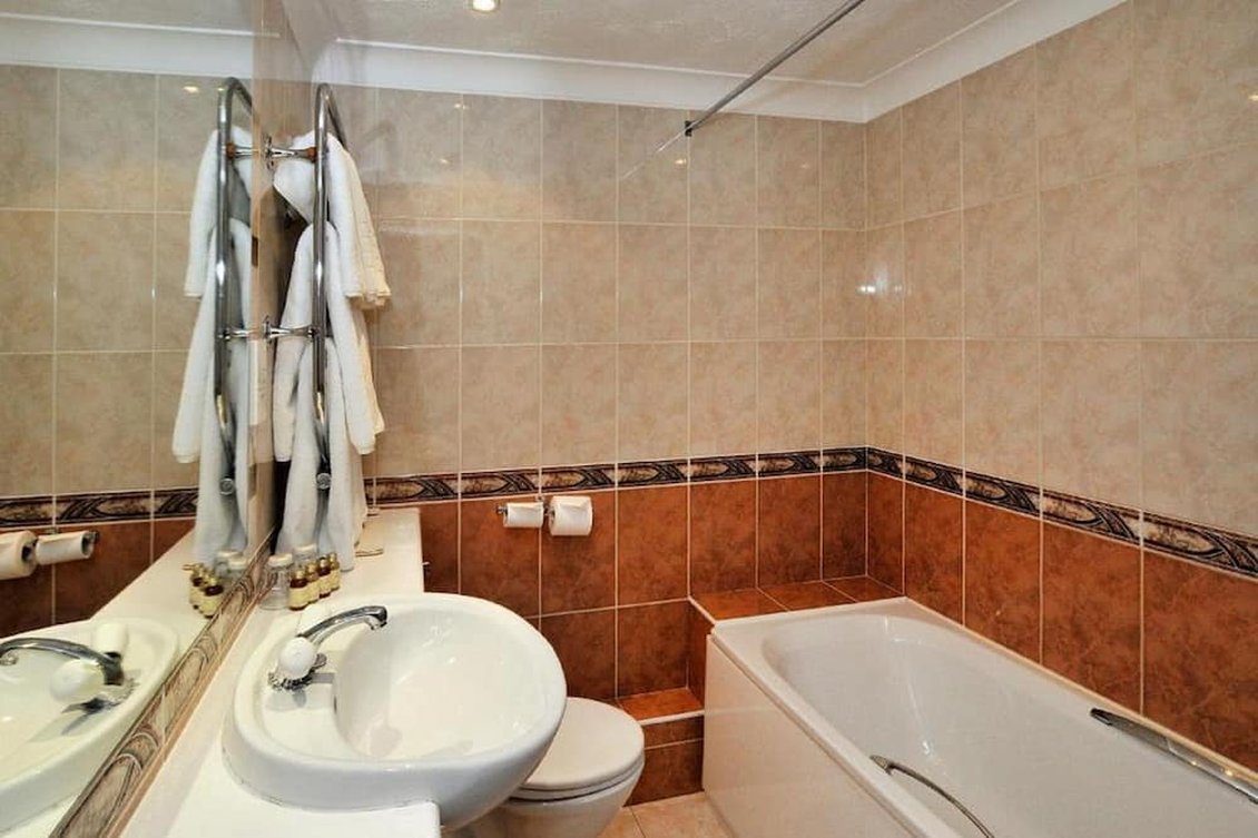 Ardington Hotel 23/23