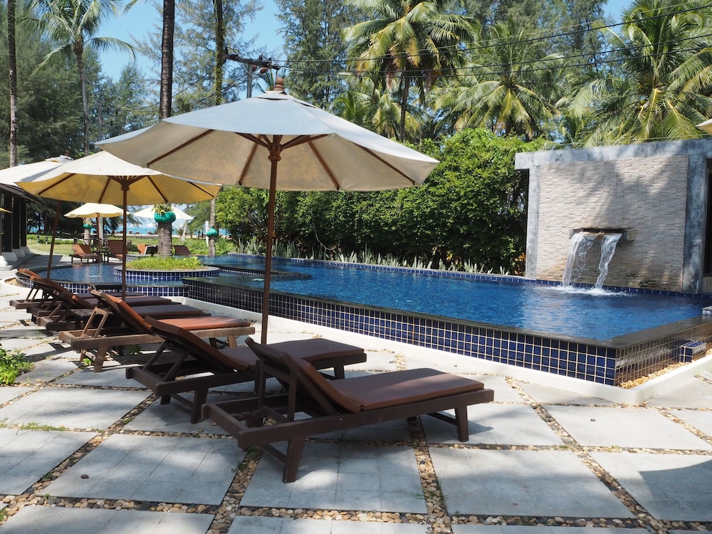 Khao Lak Blue Lagoon Resort 34/42