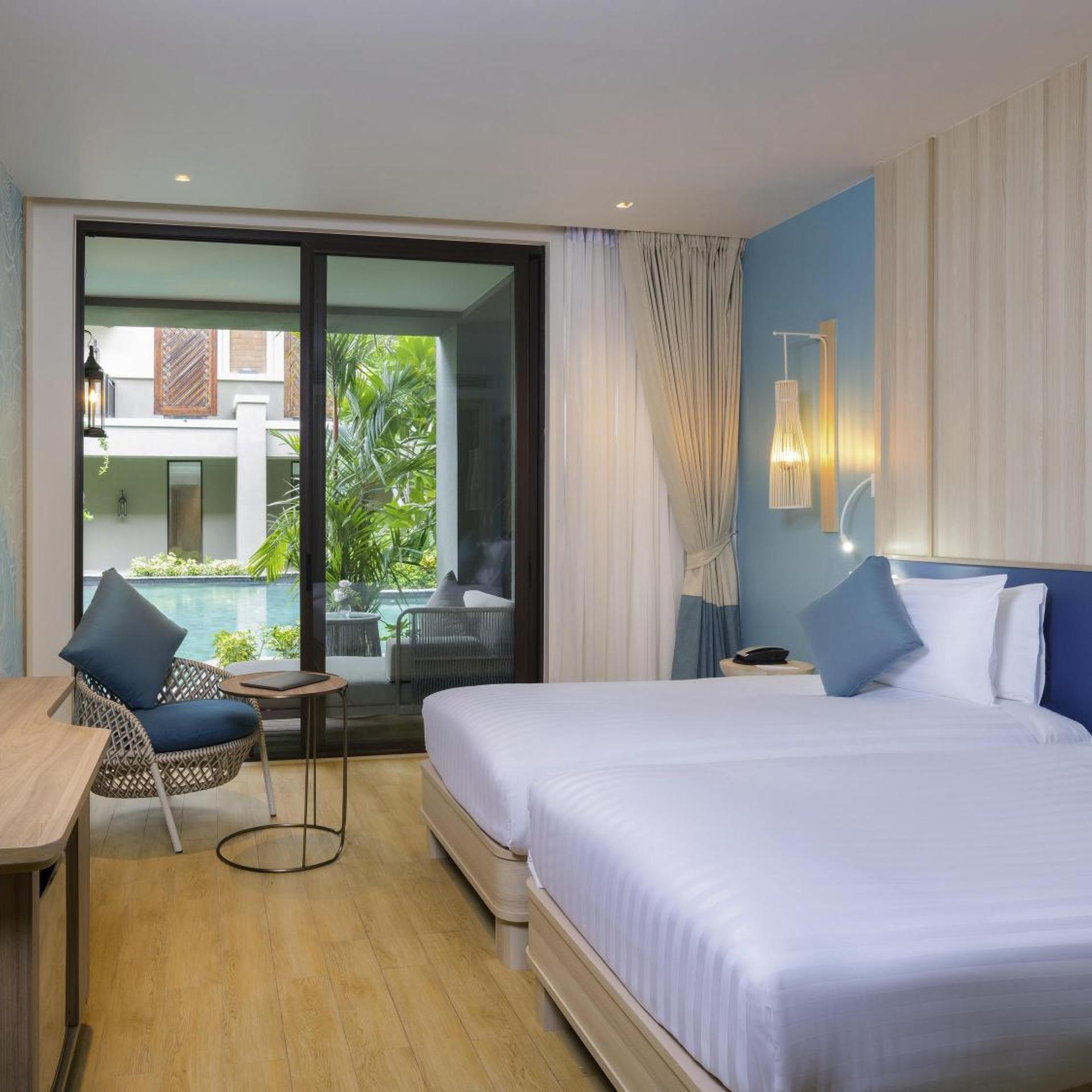 Deluxe, Twin Beds, Beach Side, Pool Access