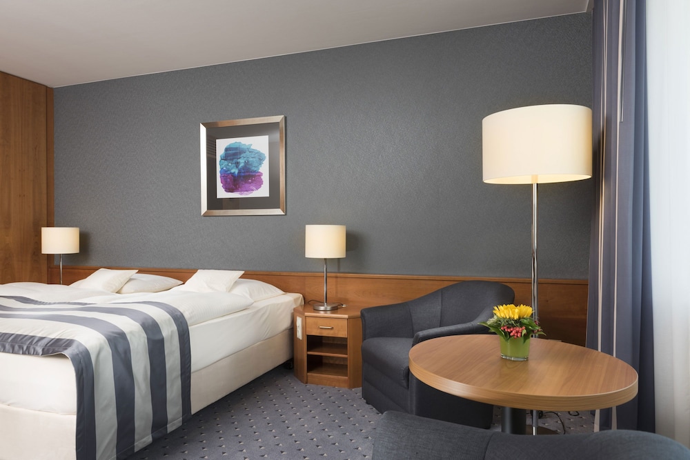 Maritim Hotel Ulm 34/68