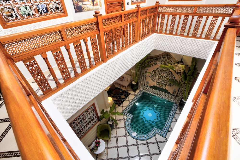 Riad Arabkech 12/25