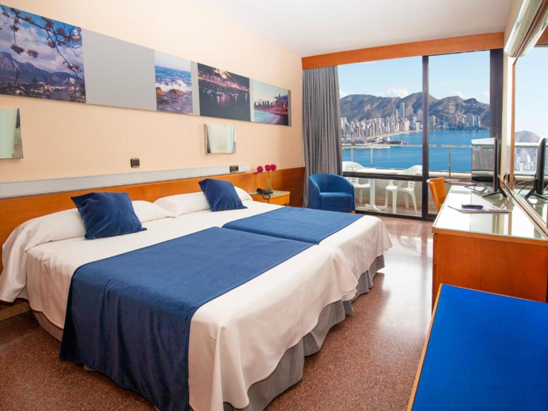 Standard, Double Bed, Sea View, Balcony