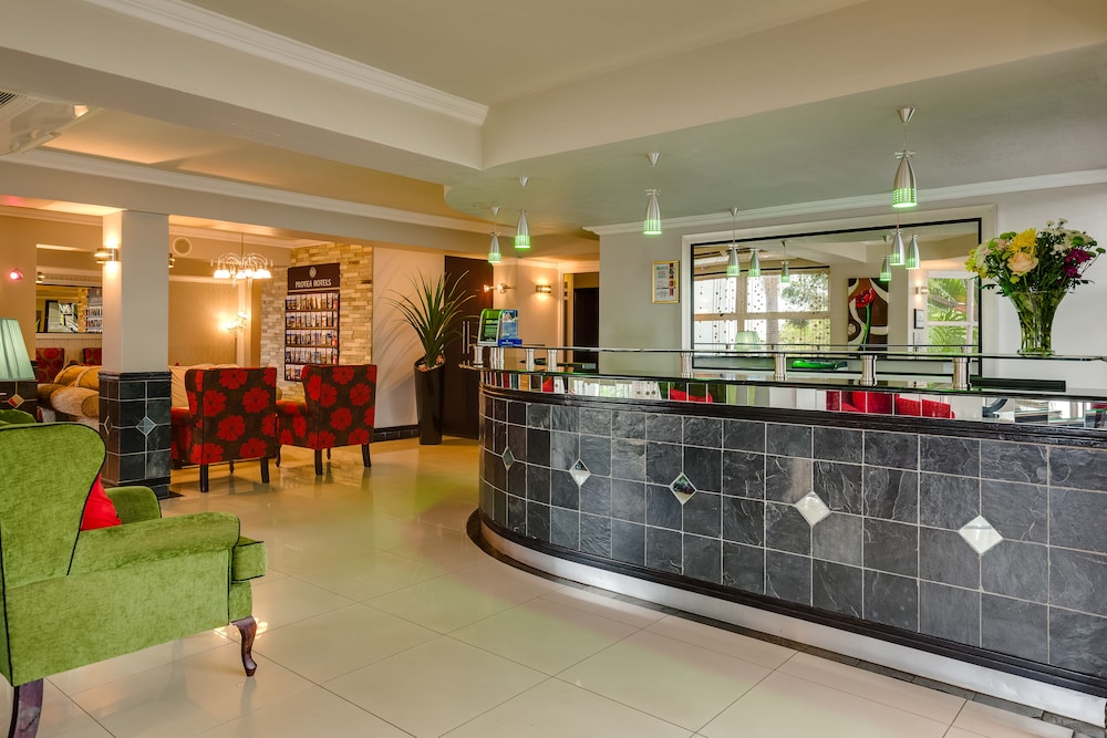 Bon Hotel Empangeni 7/79