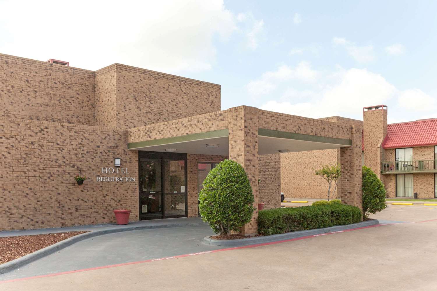 Hawthorn Extended Stay by Wyndham Richardson 30/35