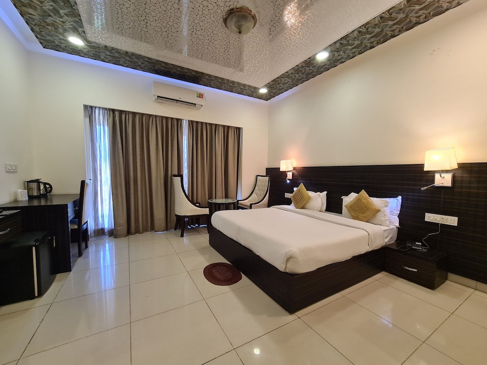 Hotel Rajpur Heights 10/50