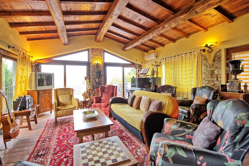 Casa Vania 13/45