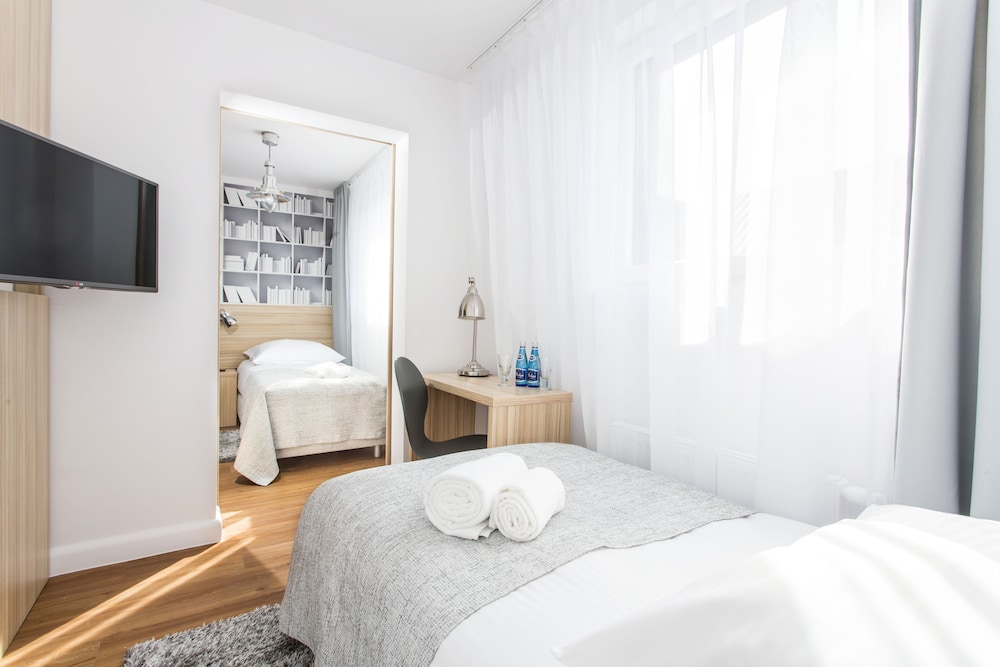 Smart Hotel Garnizon 14/35