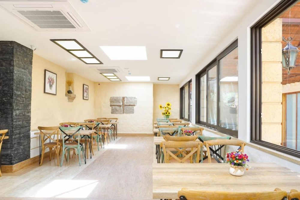 Nacho By One Hotels 34/48