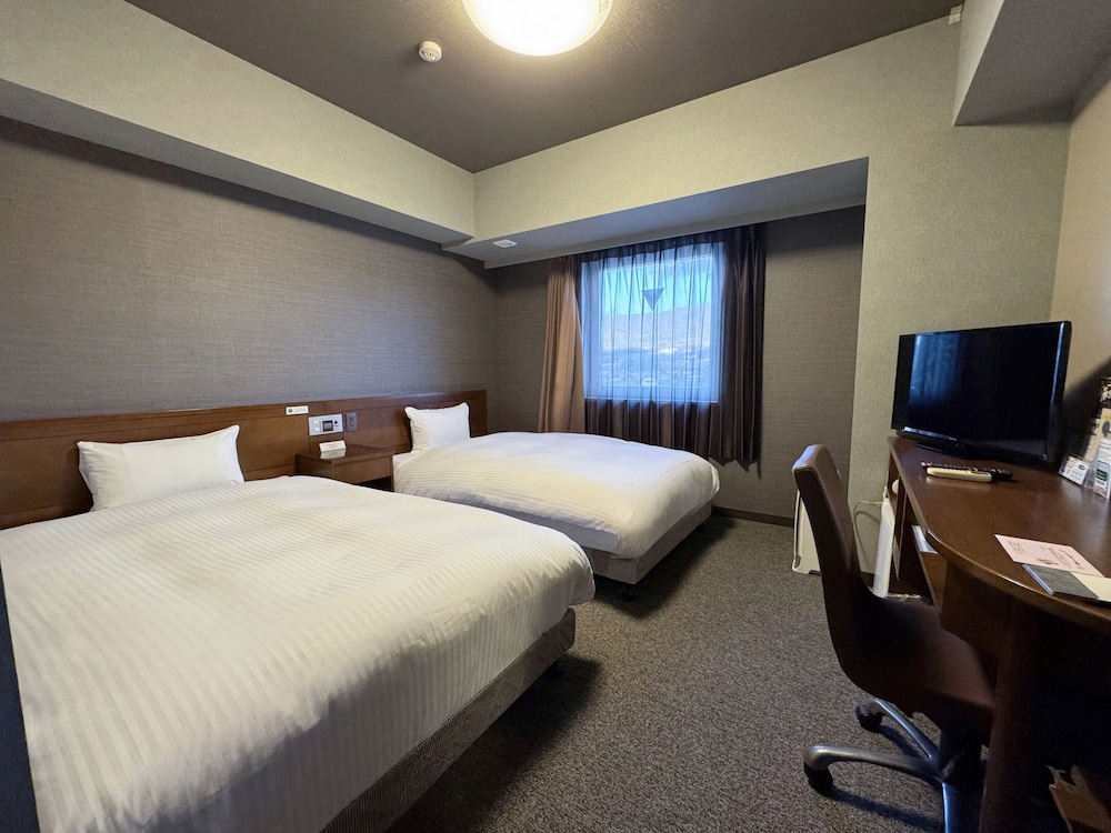 Hotel Route-Inn Shiojiri 12/41