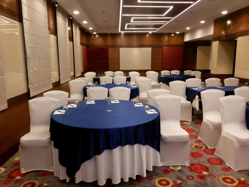 Nirwana Hometel Jaipur A Sarovar Hotel 45/50
