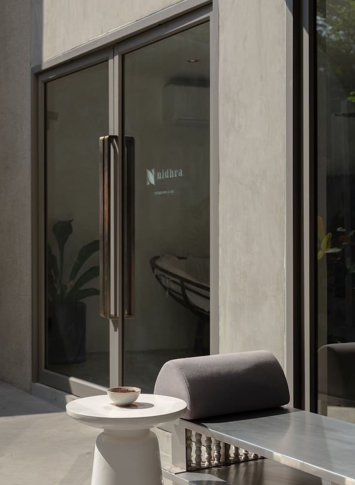 Nidhra Boutique photo4