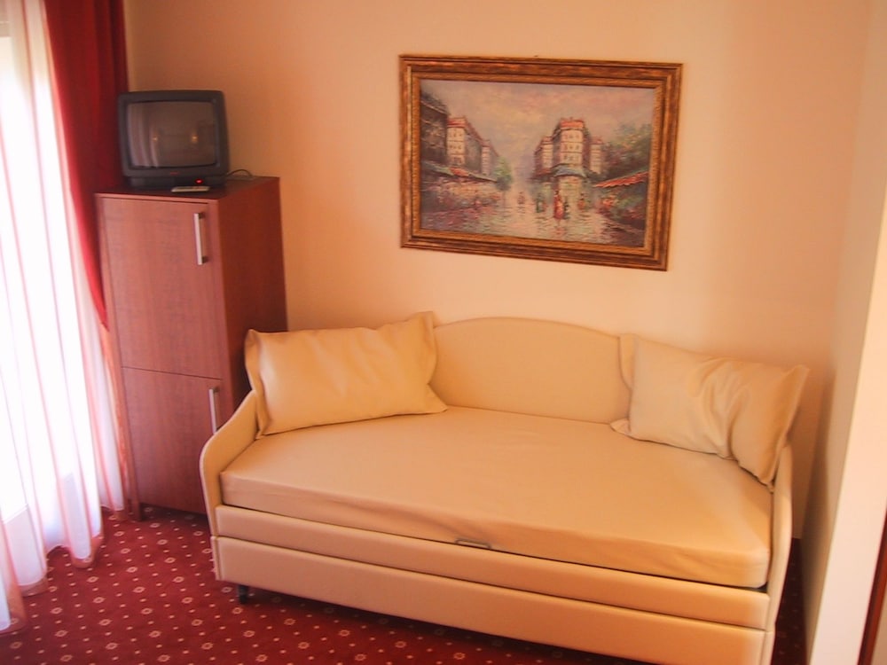 Hotel Metropolitan 22/65