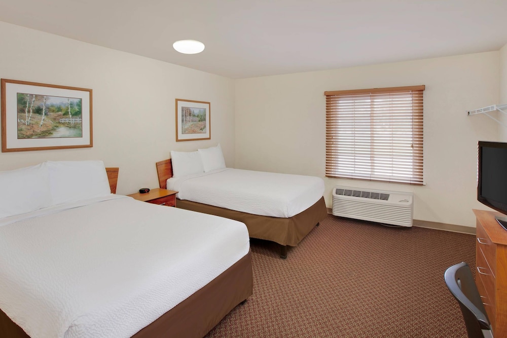 WoodSpring Suites Texas City 13/36