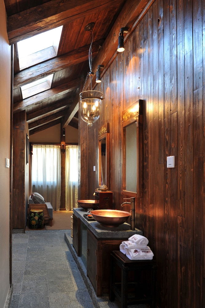 Arro Khampa by Zinc Journey Shangri-la 3/72