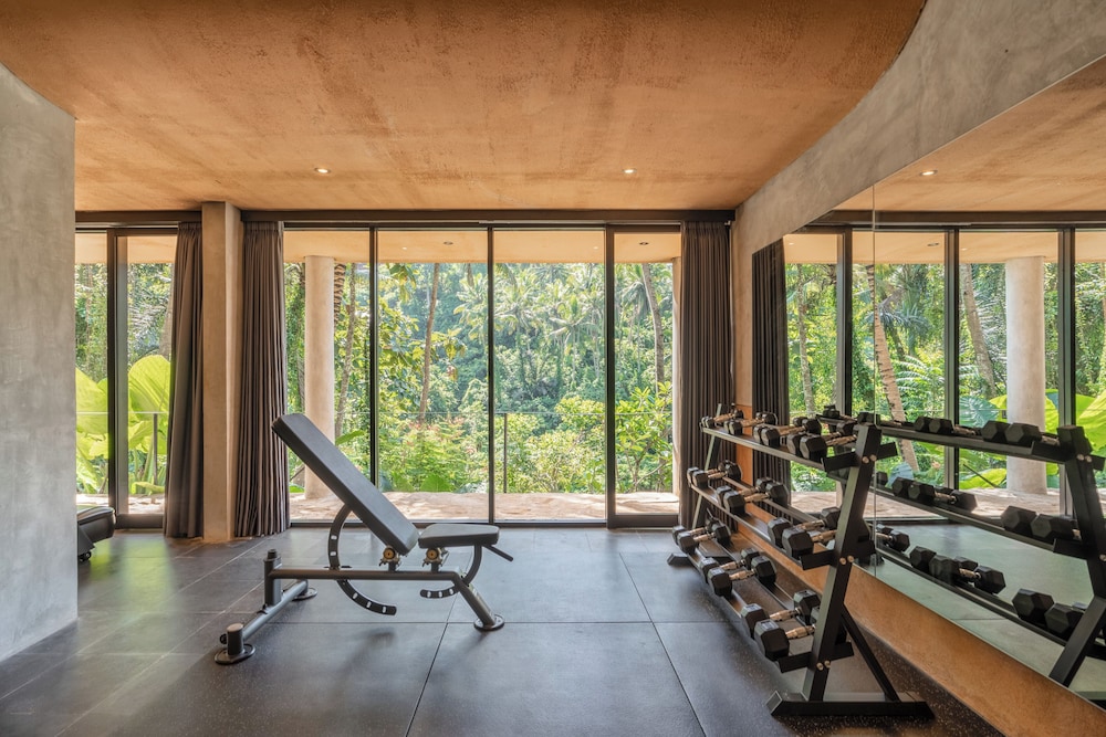 Amora Ubud Boutique Villas 28/48