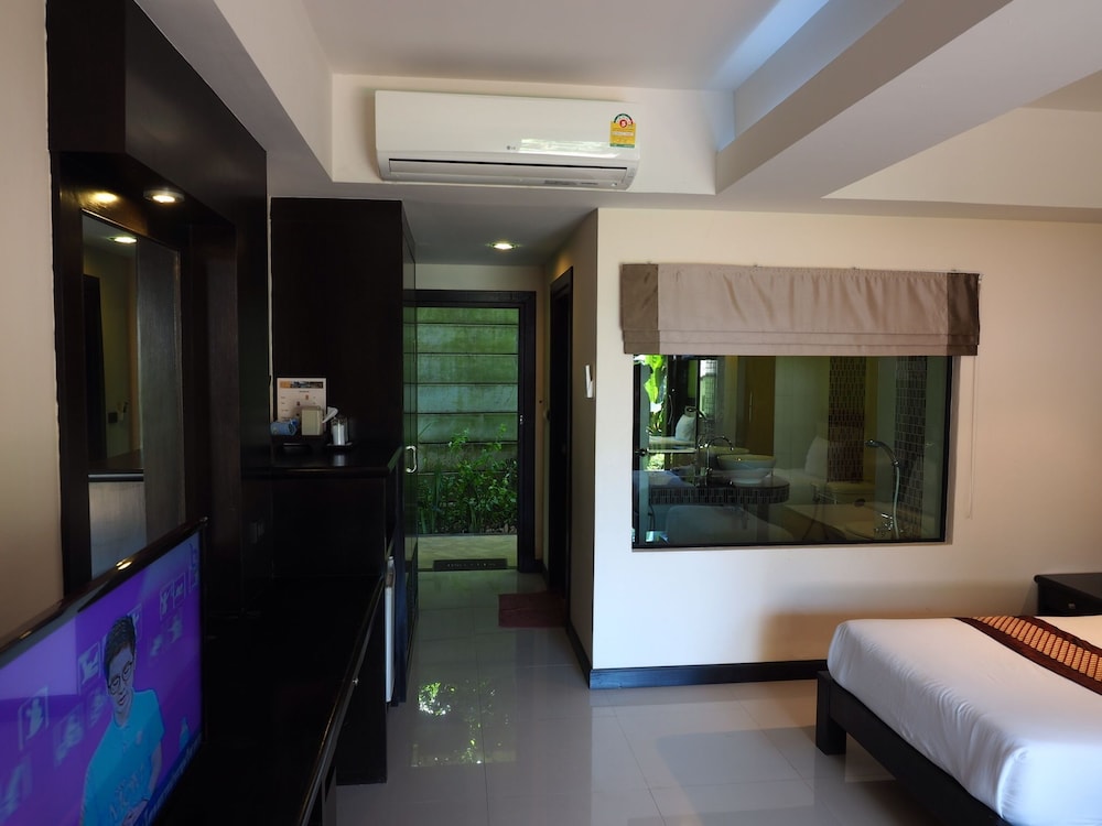 Bailan Beach Resort 40/78