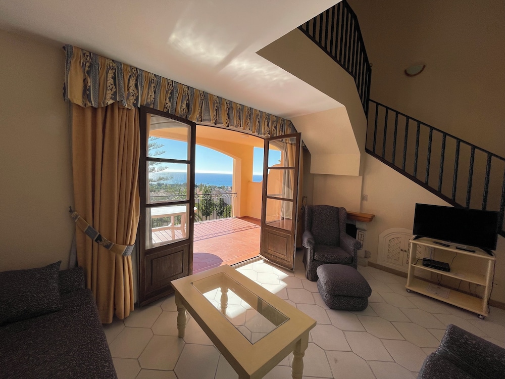 Apartamentos El Toro 33/50