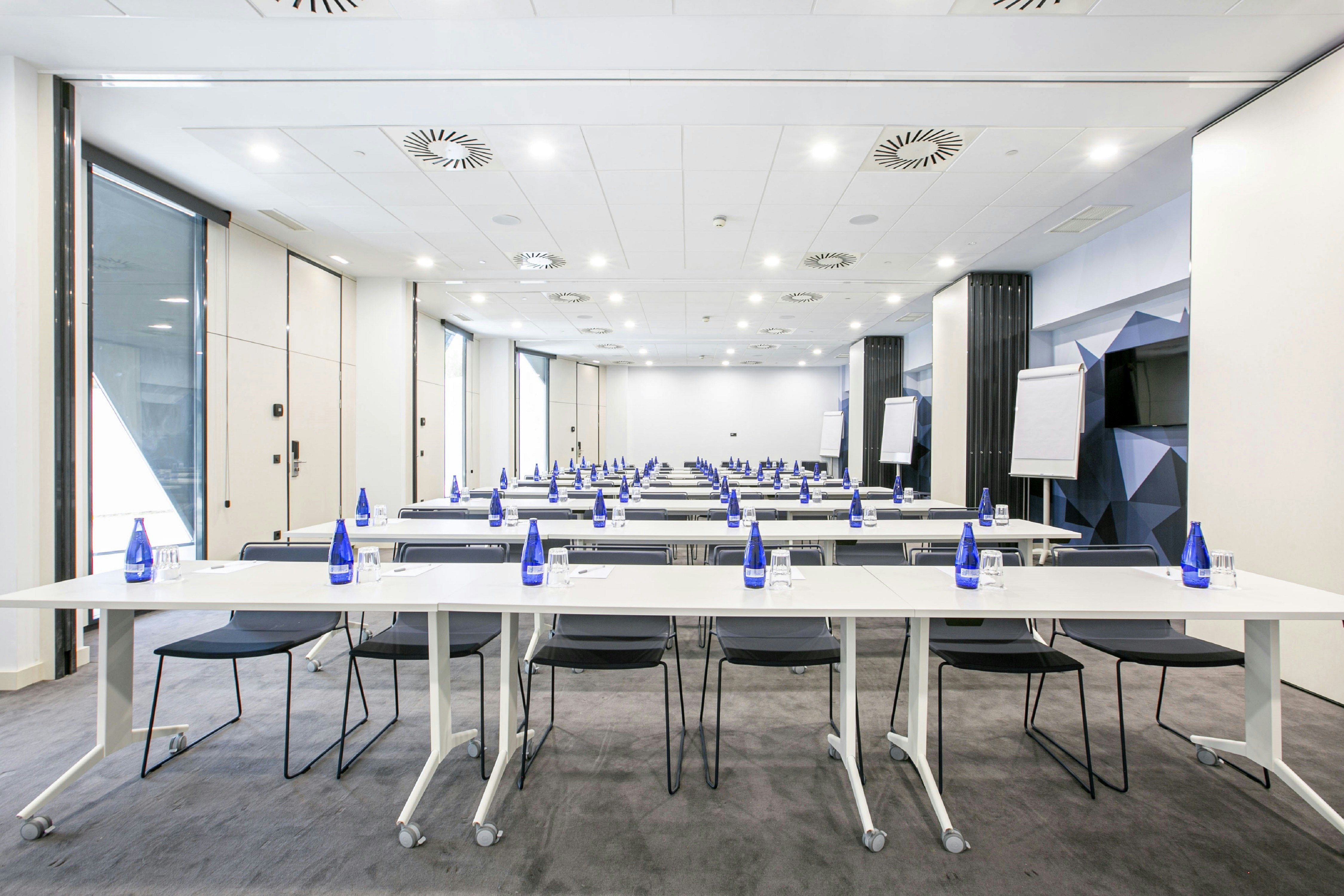 Hampton By Hilton Alcobendas 43/45