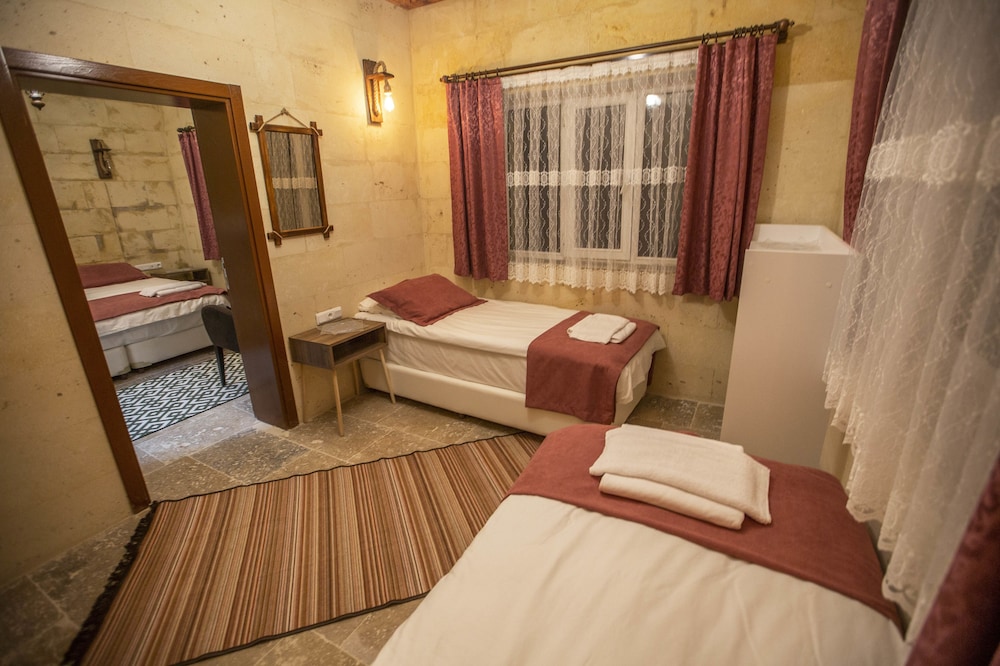 Capiedra Hotel 19/47