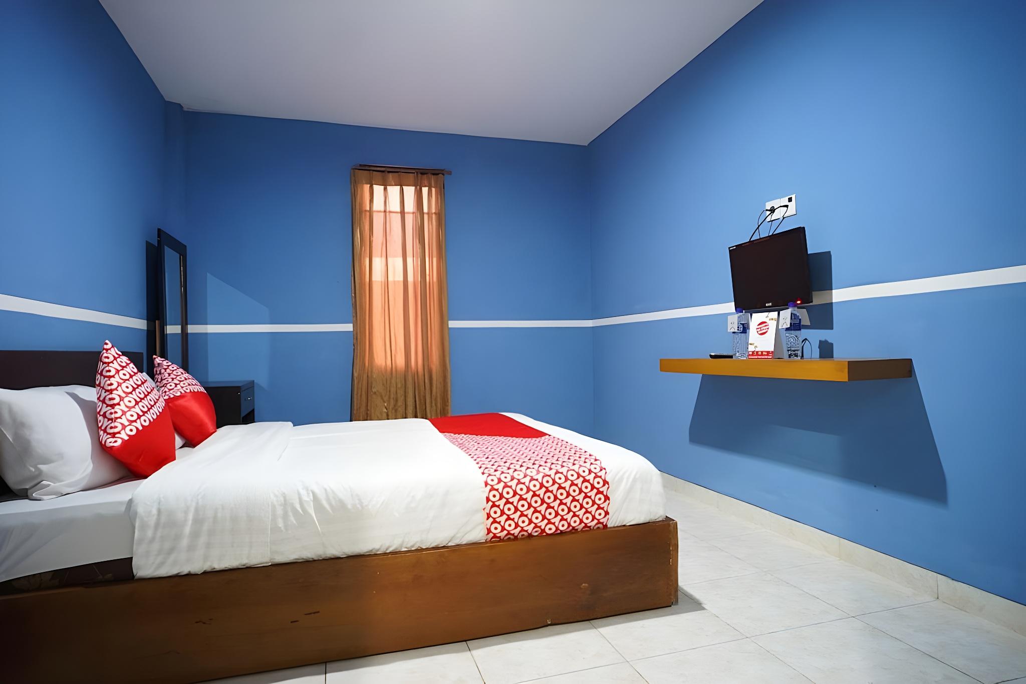 OYO 1272 Grand Garuda Guest House 14/23