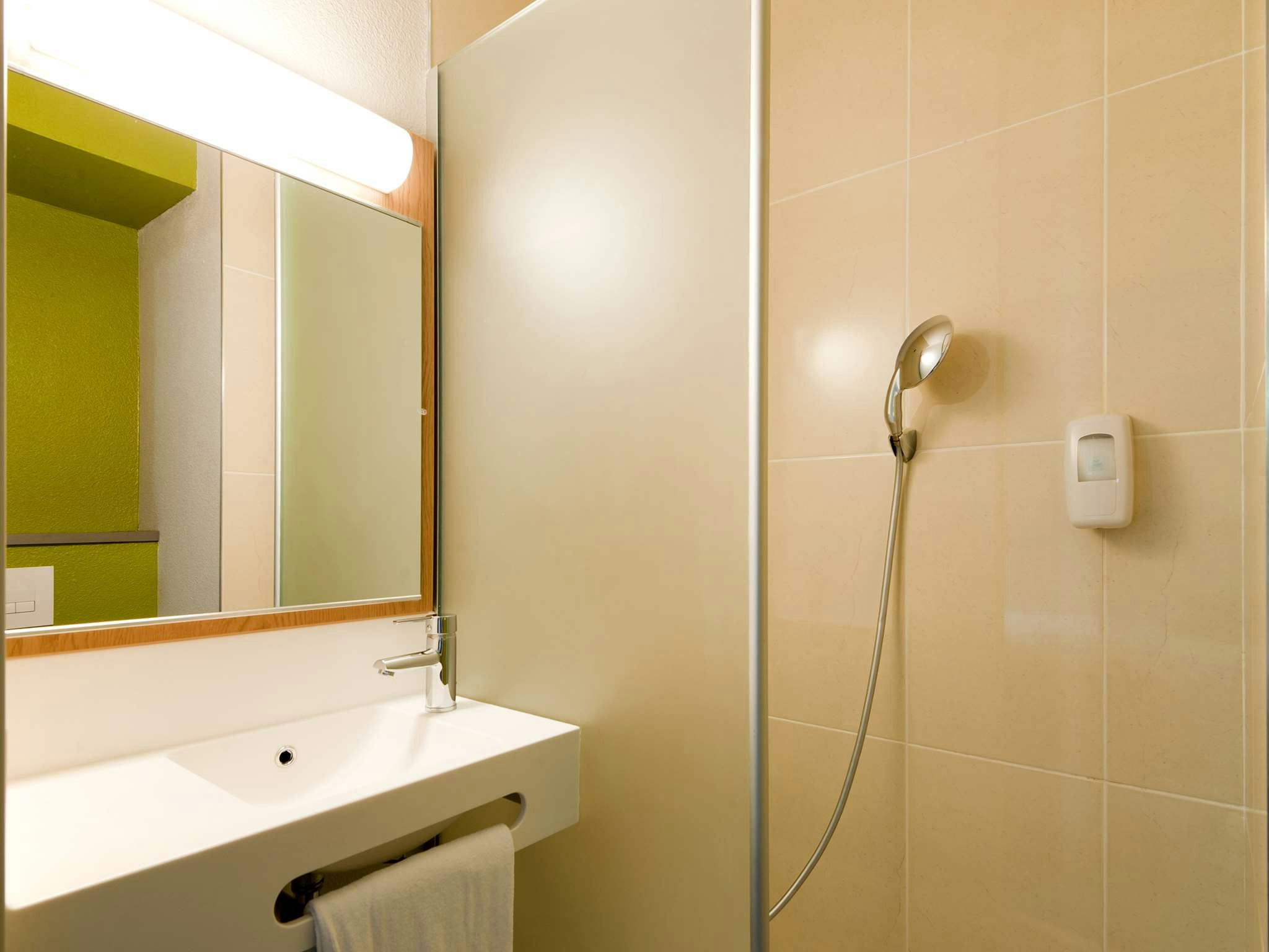 B B Hotel Lyon Sud Etats Unis 41/41