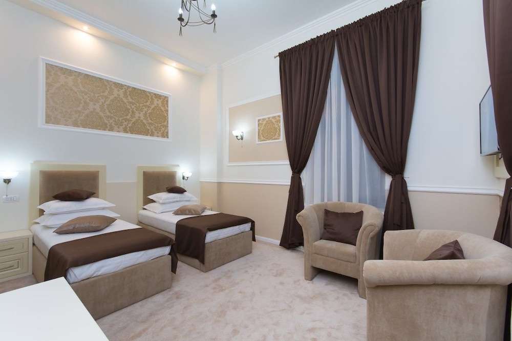 La Strada Boutique Villa 57/70