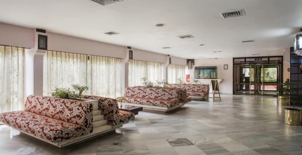 HOTEL KALINGA ASHOK 16/27