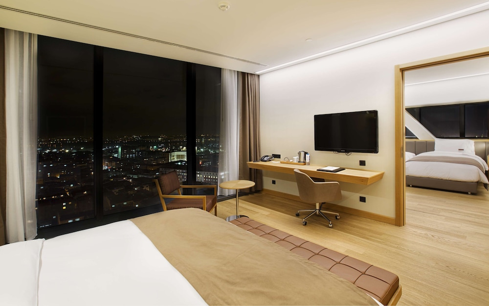 Doubletree By Hilton Istanbul Avcilar 50/77