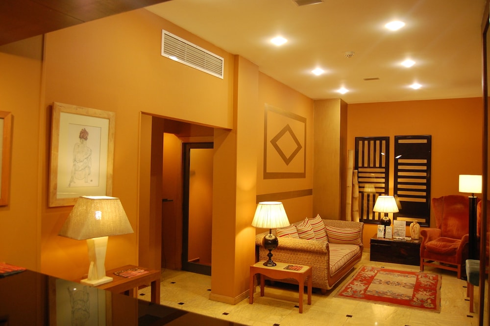 Hotel Central Parque 10/24