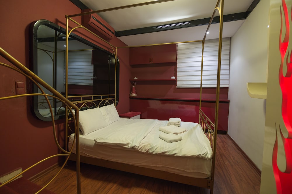 Element Suites 15/65