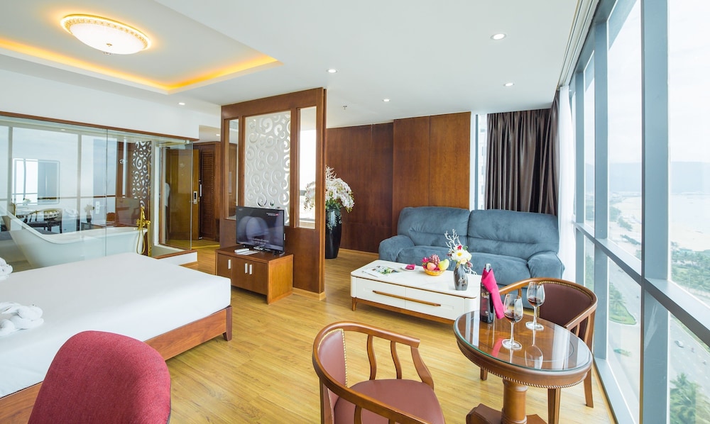 PHUC LONG LUXURY Da Nang 25/26