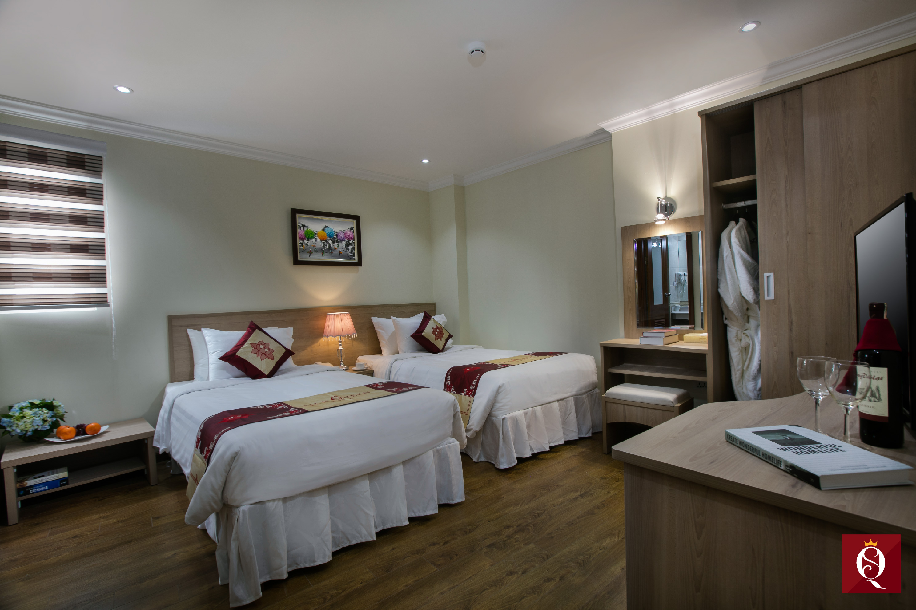 Silk Queen Grand Hotel 30/50