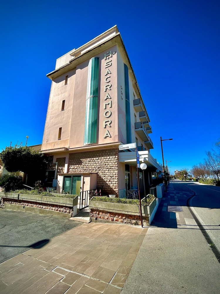 Hotel Sacramora photo5